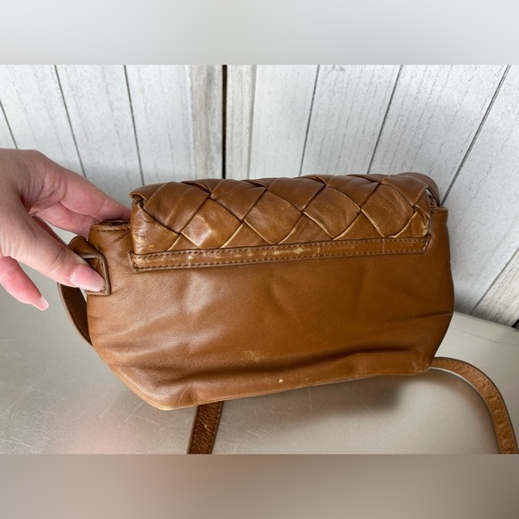 Dune London Dempsey Tan Brown Small Woven Leather Crossbody Bag - Picture 2 of 8